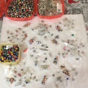 Ask me🥰😍😘🤗 all colors and charms